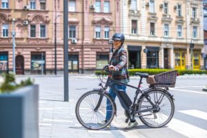 accessoires pour faire du vélo électrique